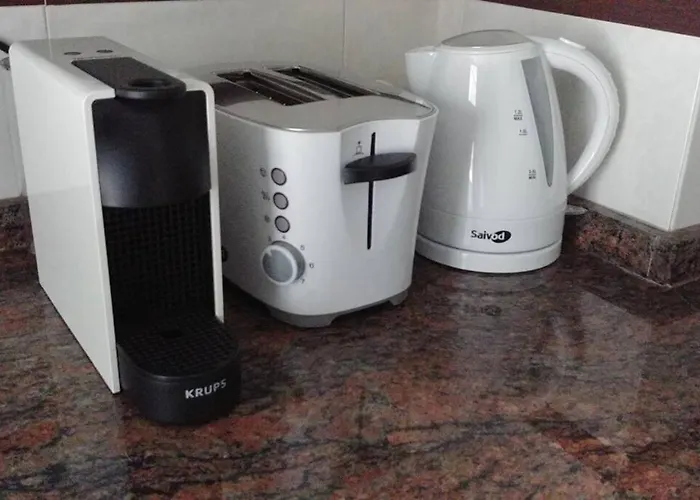 Amplio Plaza De Toros * Zaragoza